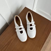 Балетки York белые гладкие